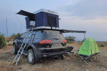 Desain Tenda di Atas Mobil